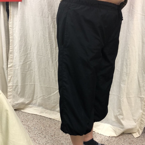 Nike tracking pants with two zippers pockets - Picture 9 of 12